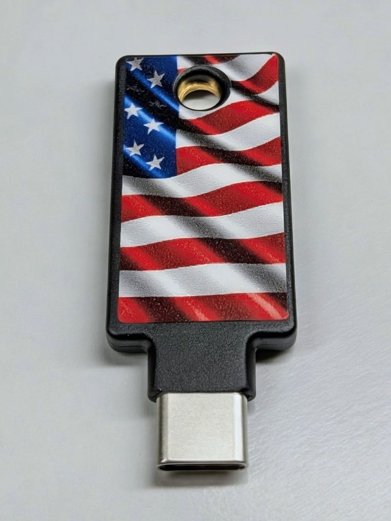 Yubico Skin Covers - A/C NFC (2 Sets Included!)